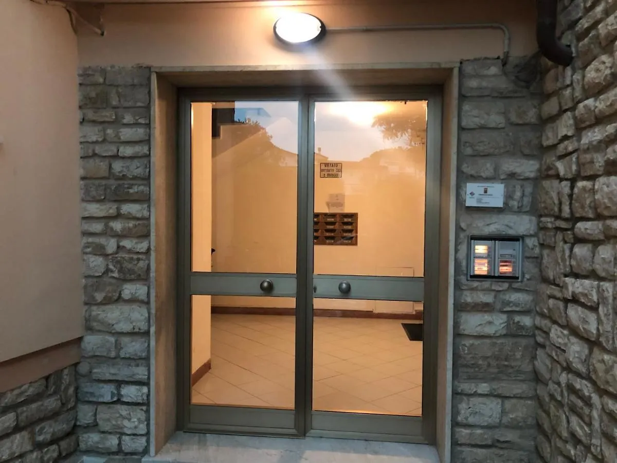 Apartment Tender Tirrenia Italy